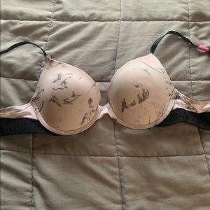 PINK Victoria’s Secret Push-up Bra